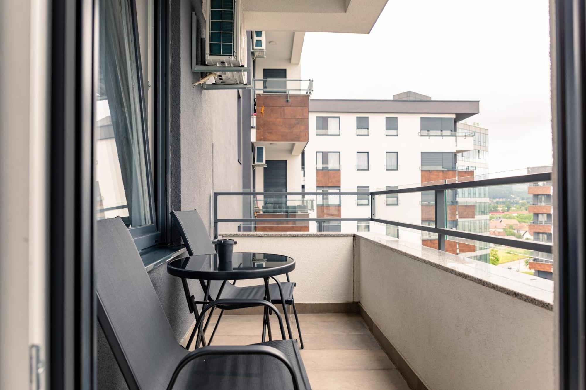 Drobac Apartment Banja Luka Buitenkant foto